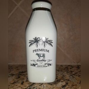 Vintage Fitz & Floyd Premium White Milk Bottle Ceramic approx 9" tall 3.5" base